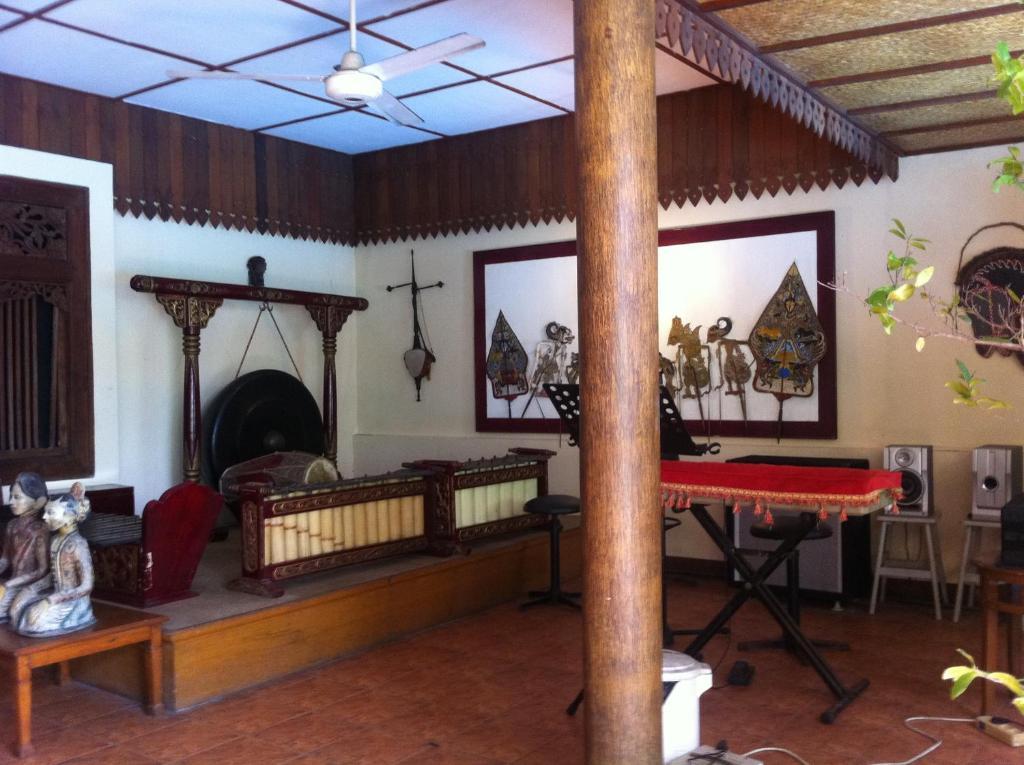 Harmony Hotel 2*